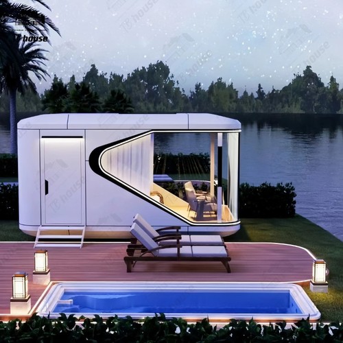 Mini luxury space capsule - ,