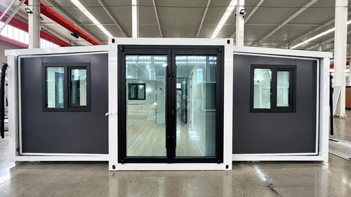 Portable prefabricated cabin - prefabricated,